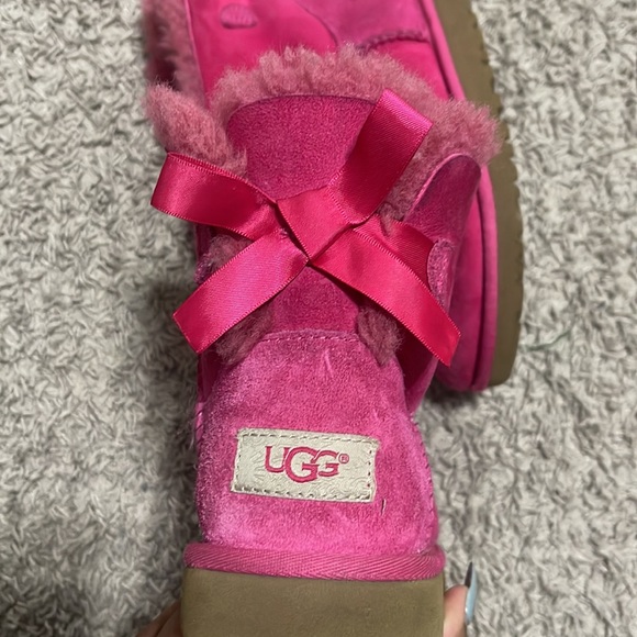 Ugg boots - Picture 2 of 2